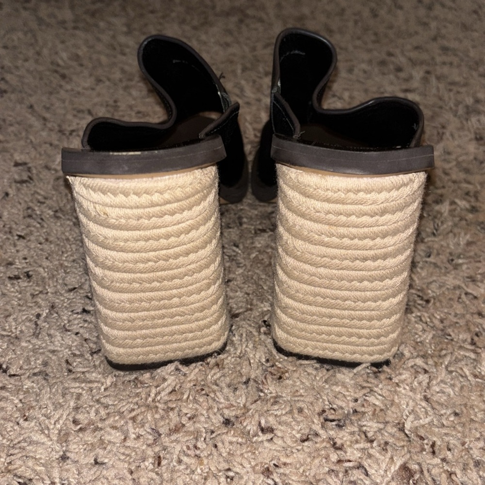 Dolce Vita- ALBA BLACK LEATHER SANDALS size 8.5 - Picture 3 of 5